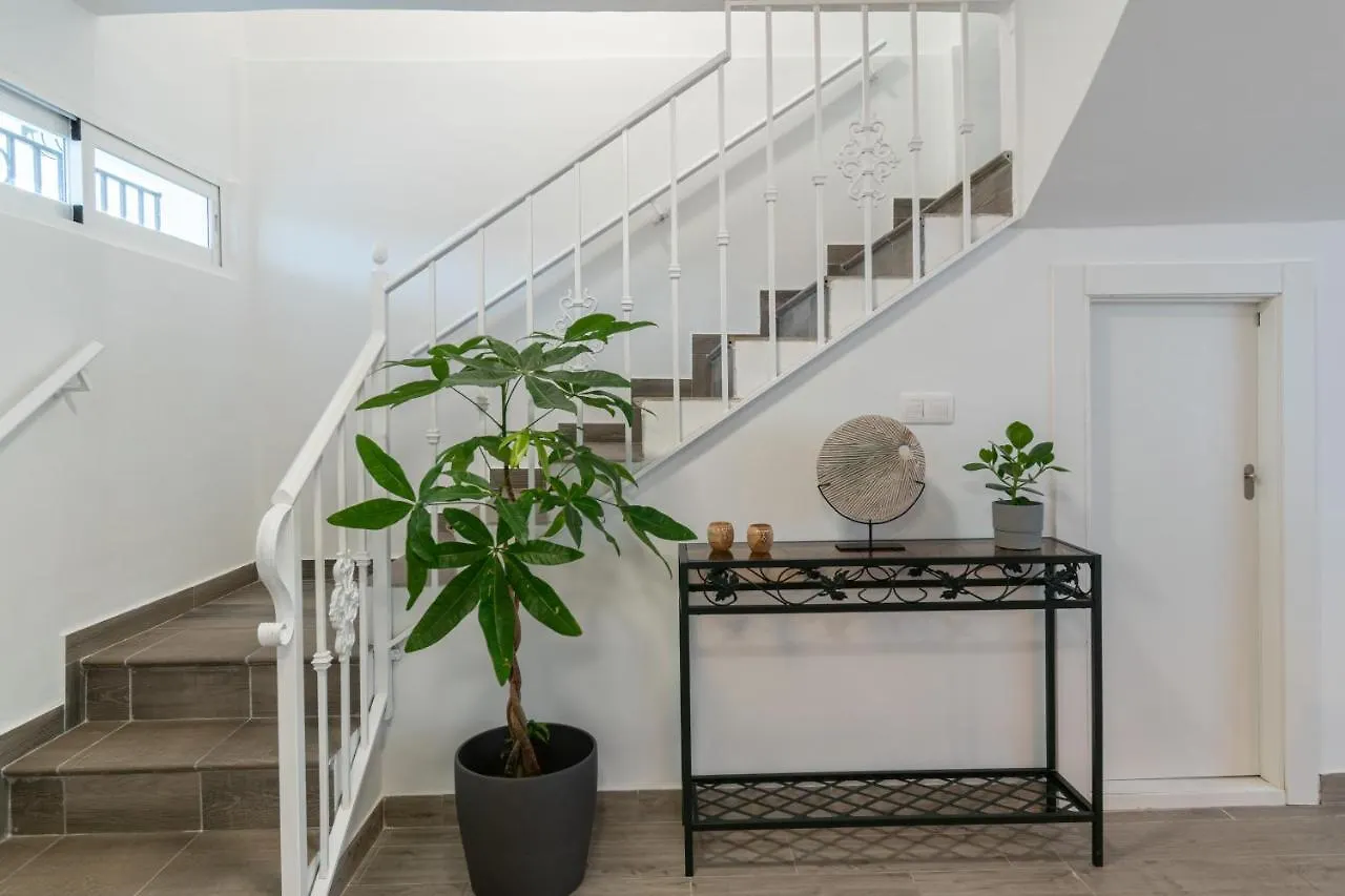 Satu Granada: Modern Apartment In The Albaicin