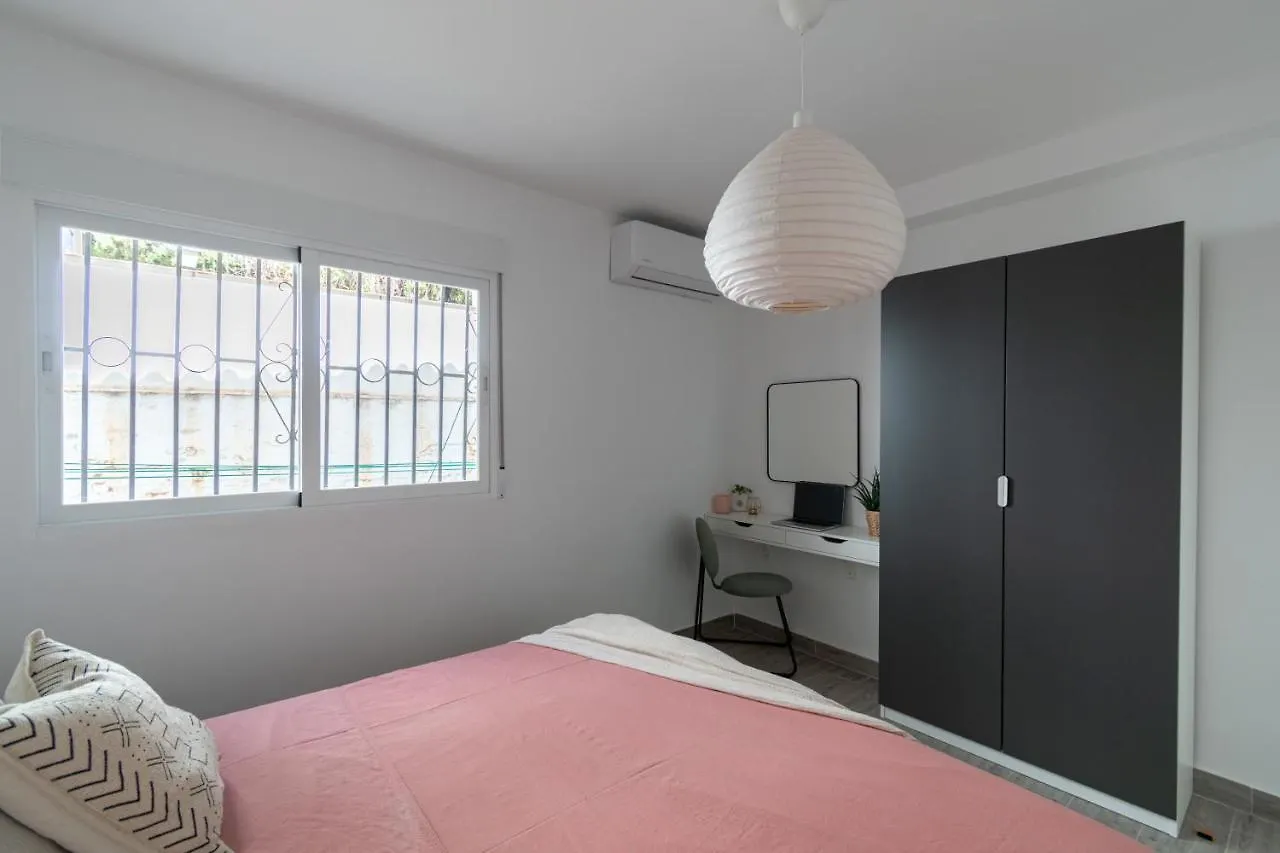 Satu Granada: Modern Apartment In The Albaicin 0*, Granada