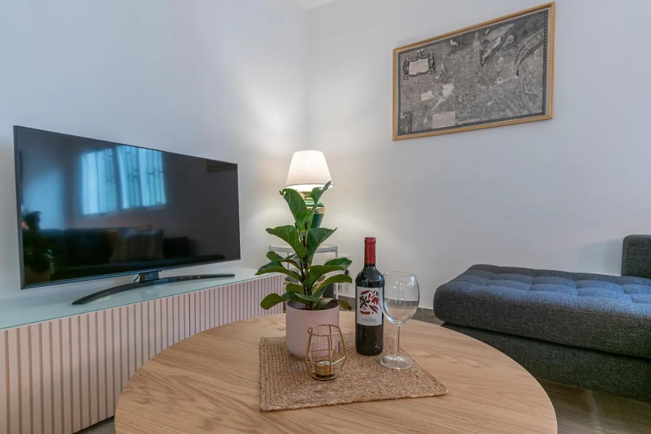 Satu Granada: Modern Apartment In The Albaicin 0*, Granada